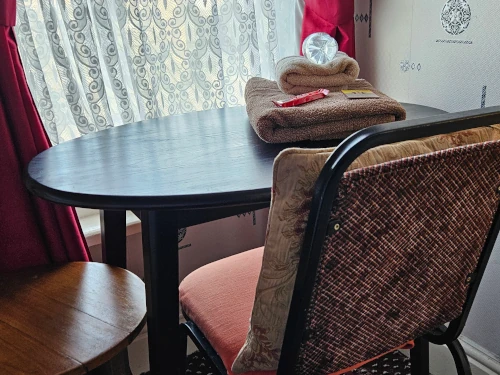 Dining and workspace